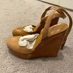 Tory Burch Drea Wedge wood sandals